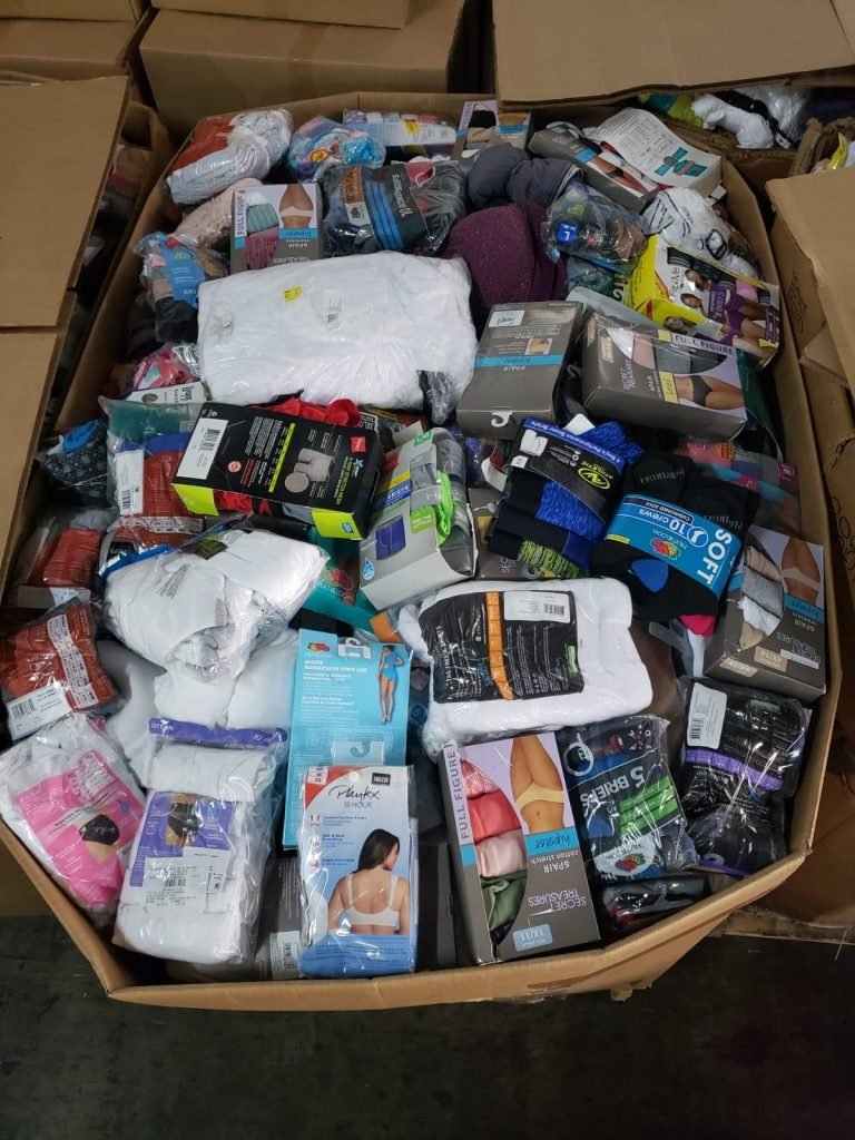 Bulk Accessories interior clothing mix liquidation pallets 768x1024 1