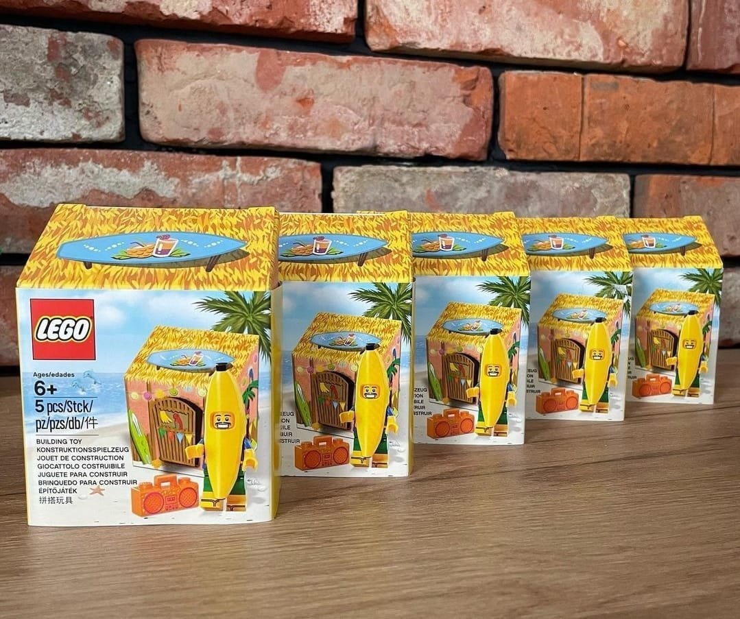 Lego liquidation pallets with 100+ mixed new sets